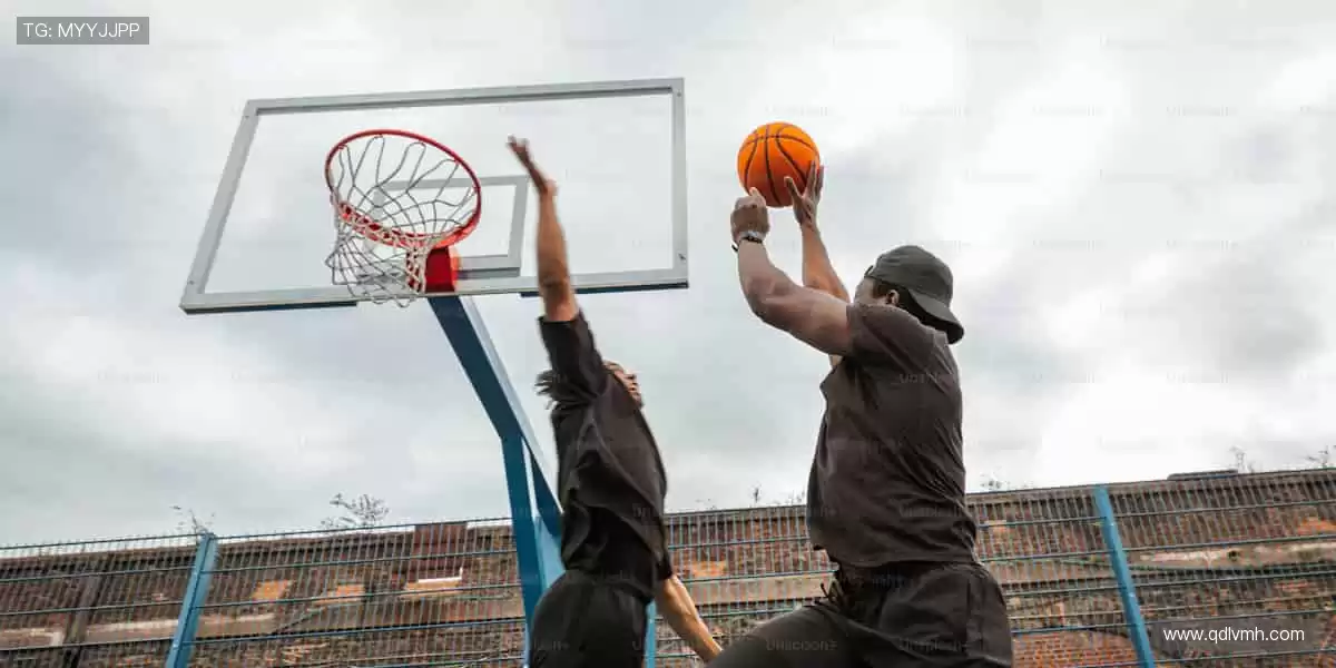 挑战极限的瞬间，直播见证你的高光时刻！✨